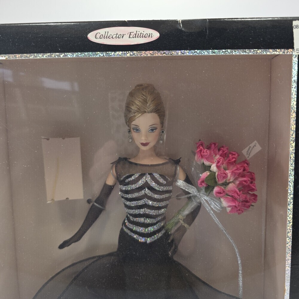Barbie 40th Anniversary Collector Edition Doll NRFB Original Box Vintage Display - Picture 3 of 9